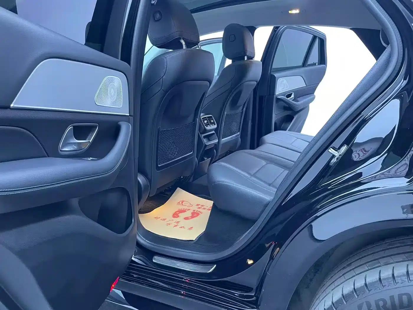 Mercedes-Benz GLE Coupe 2021 GLE 350 e 4MATIC Coupe SUV — миниатюра 8