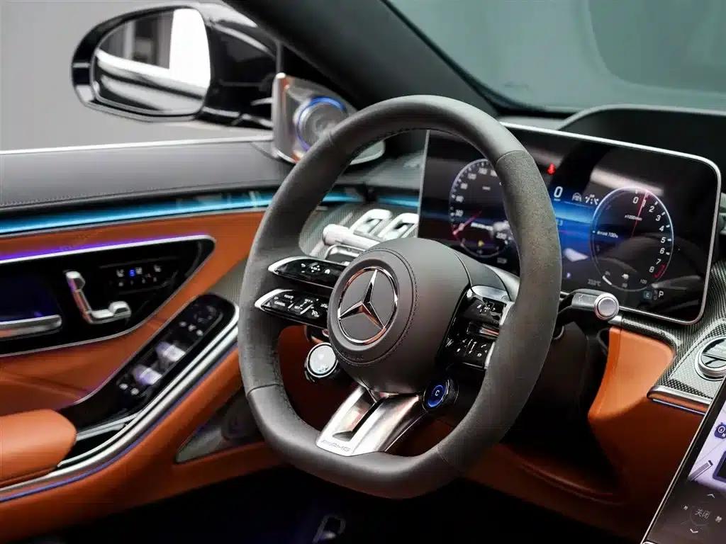 2024 Mercedes-Benz S-Class AMG PHEV — миниатюра 23