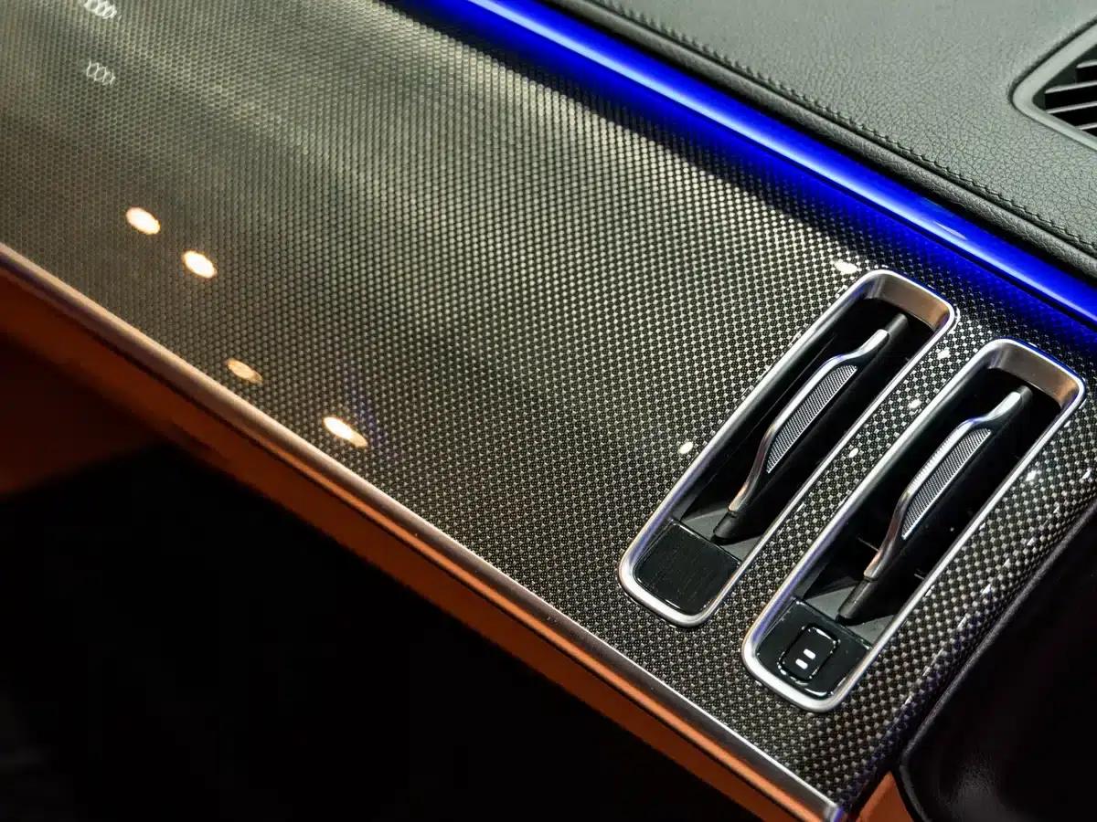 2024 Mercedes-Benz S-Class AMG PHEV — миниатюра 37