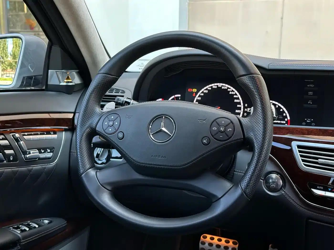 2013 Mercedes-Benz S-Class AMG S 65 L Grand Edition — миниатюра 12
