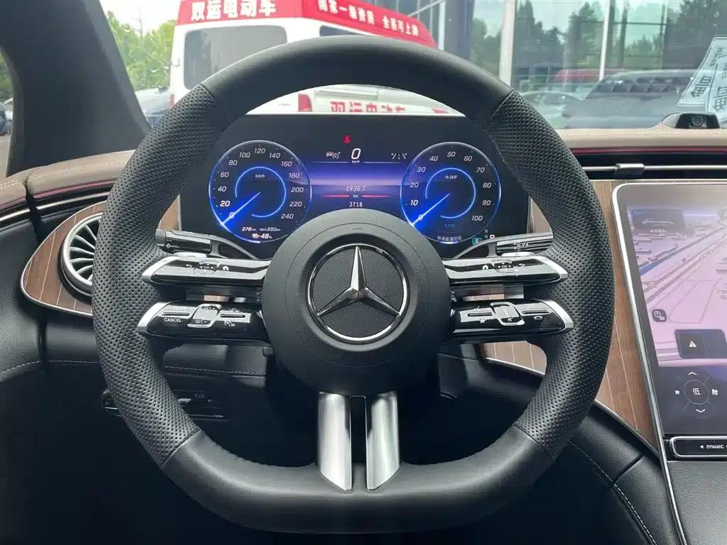 Mercedes-Benz EQE 2025 500 4MATIC Pioneer Edition — миниатюра 8