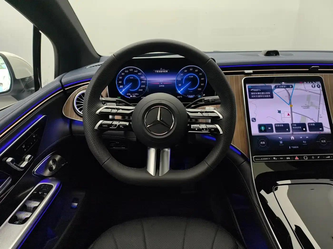 Mercedes-Benz EQE 2025 500 4MATIC Luxury Edition — миниатюра 12