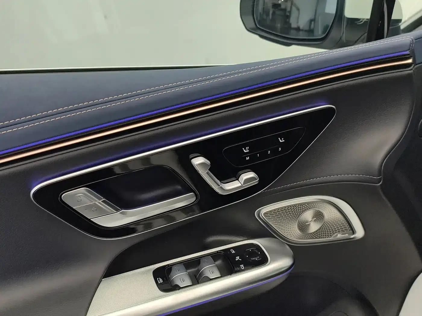 Mercedes-Benz EQE 2025 500 4MATIC Luxury Edition — миниатюра 16