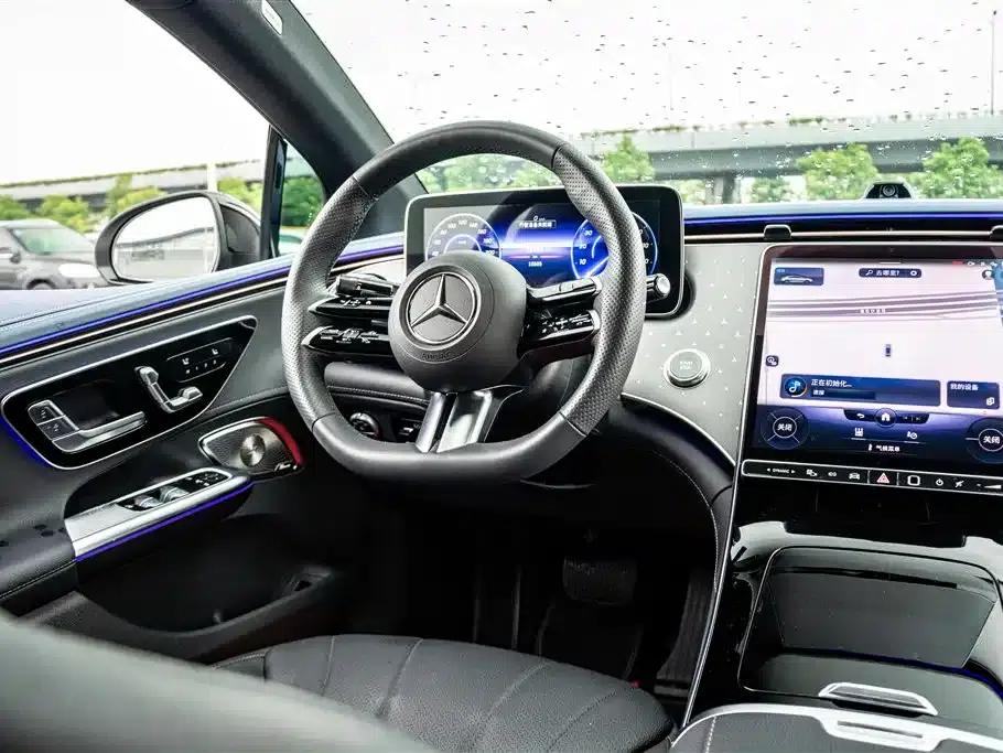 Mercedes-Benz EQE 2022 350 First Edition — миниатюра 18