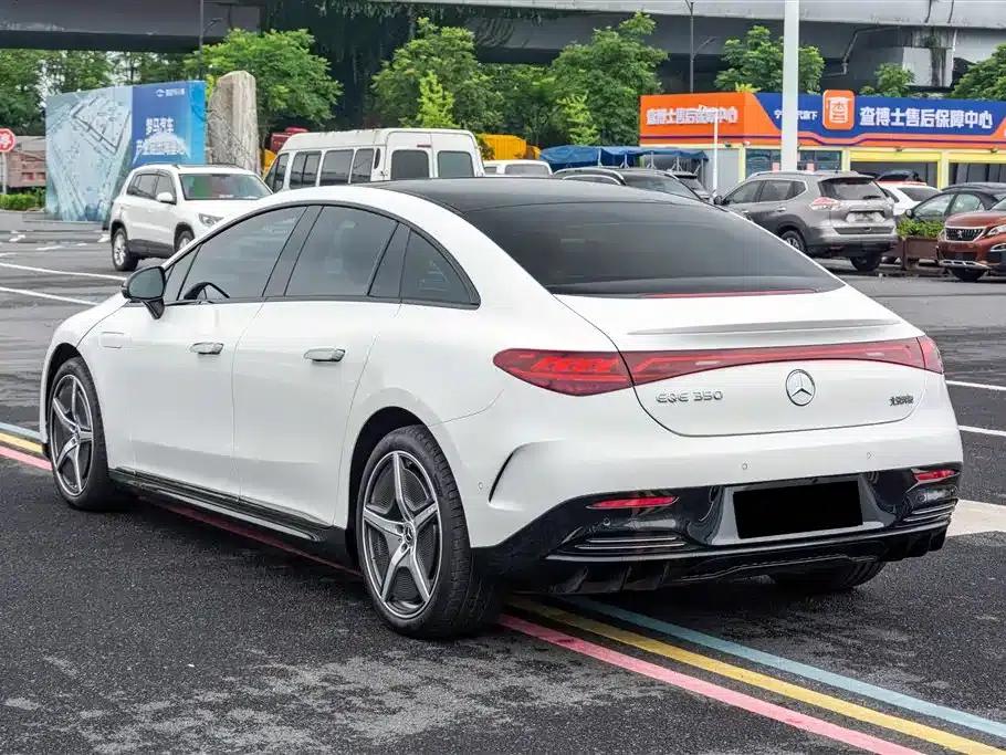 Mercedes-Benz EQE 2022 350 First Edition — миниатюра 6