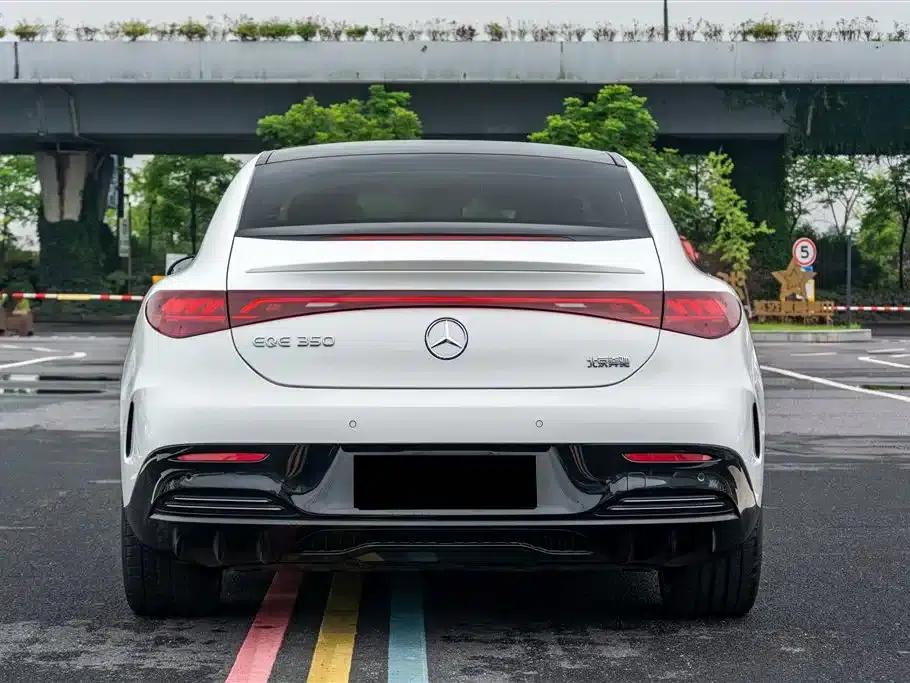 Mercedes-Benz EQE 2022 350 First Edition — миниатюра 7