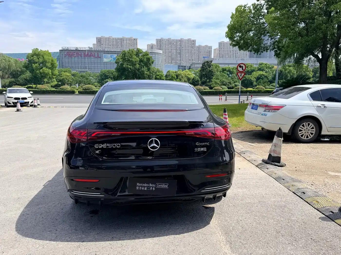 Mercedes-Benz EQE 2025 500 4MATIC Luxury Edition — миниатюра 12