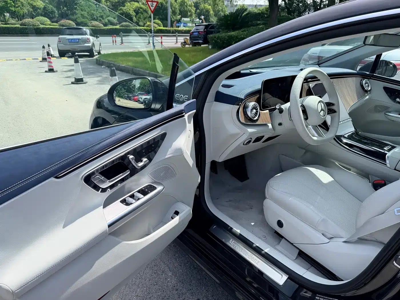 Mercedes-Benz EQE 2025 500 4MATIC Luxury Edition — миниатюра 6