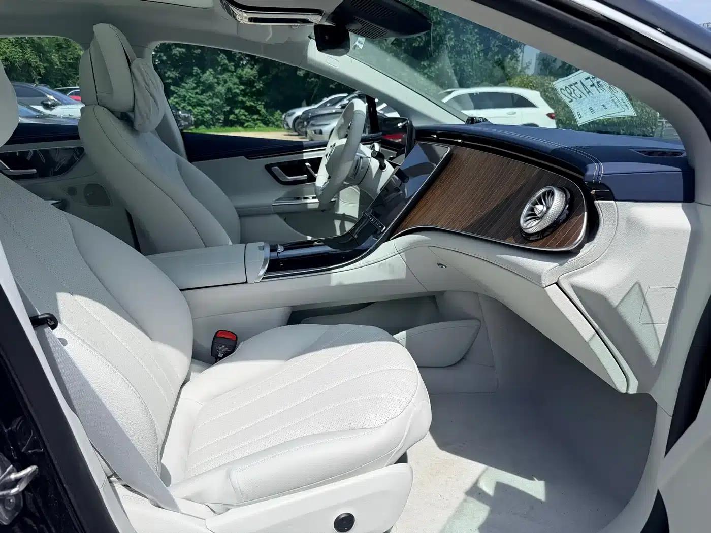 Mercedes-Benz EQE 2025 500 4MATIC Luxury Edition — миниатюра 9