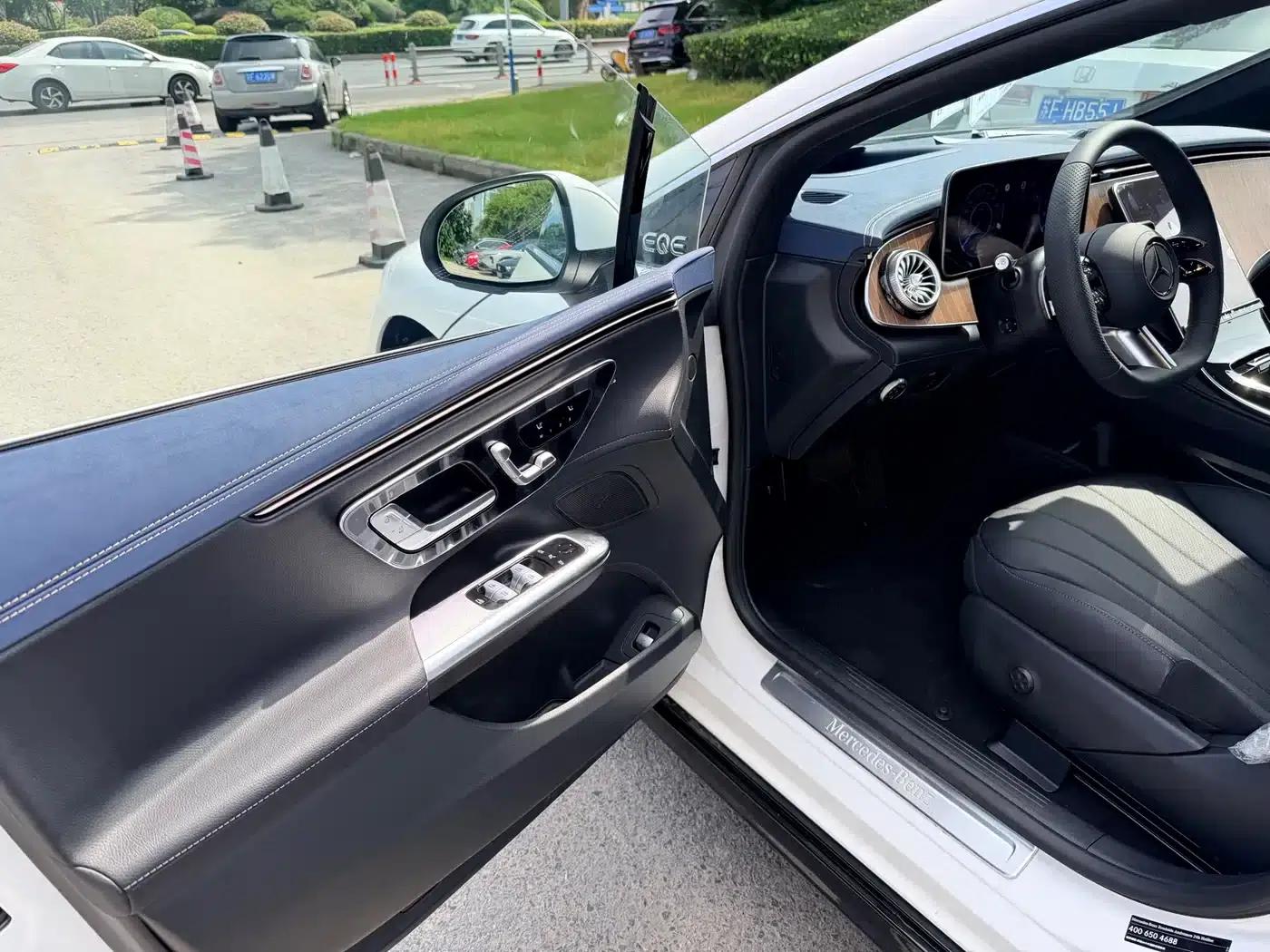Mercedes-Benz EQE 2025 500 4MATIC Luxury Edition — миниатюра 6