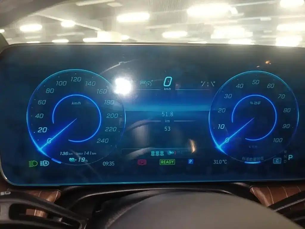 Mercedes-Benz EQE 2025 500 4MATIC Pioneer Edition — миниатюра 18