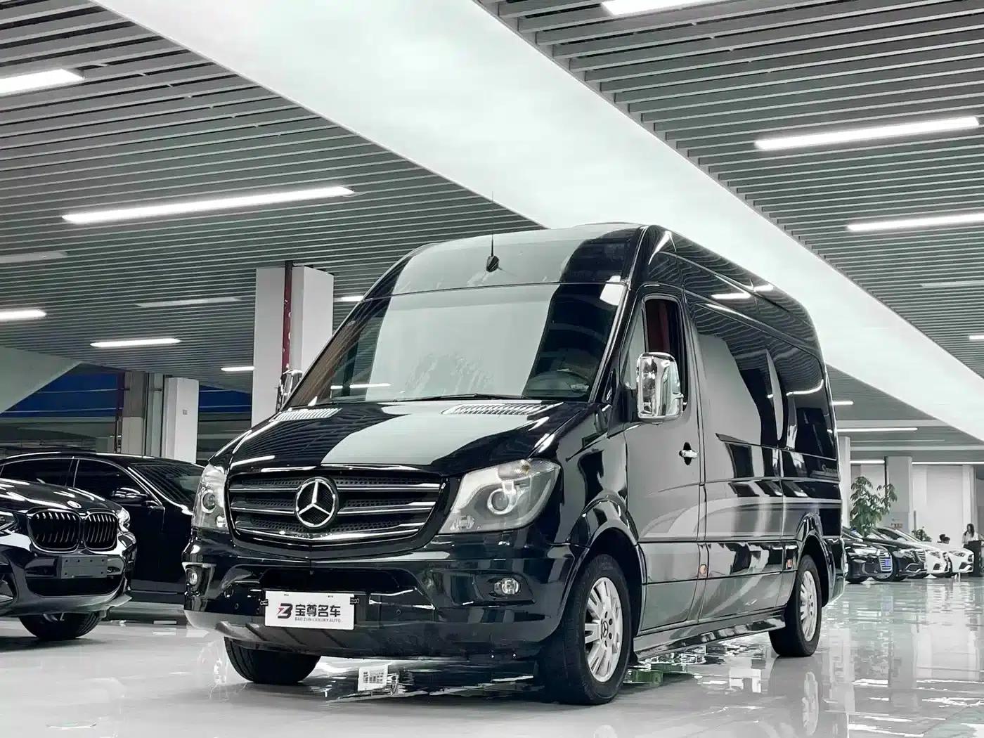 2013 Sprinter 3.5L Automatic — миниатюра 1