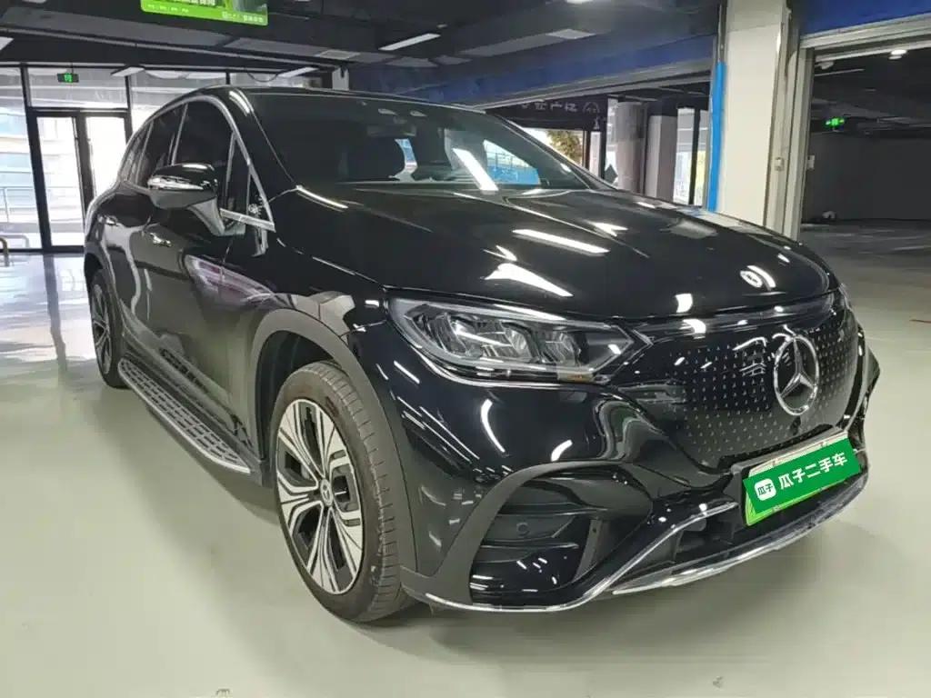 Mercedes-Benz EQE SUV 2024 500 4MATIC — миниатюра 4
