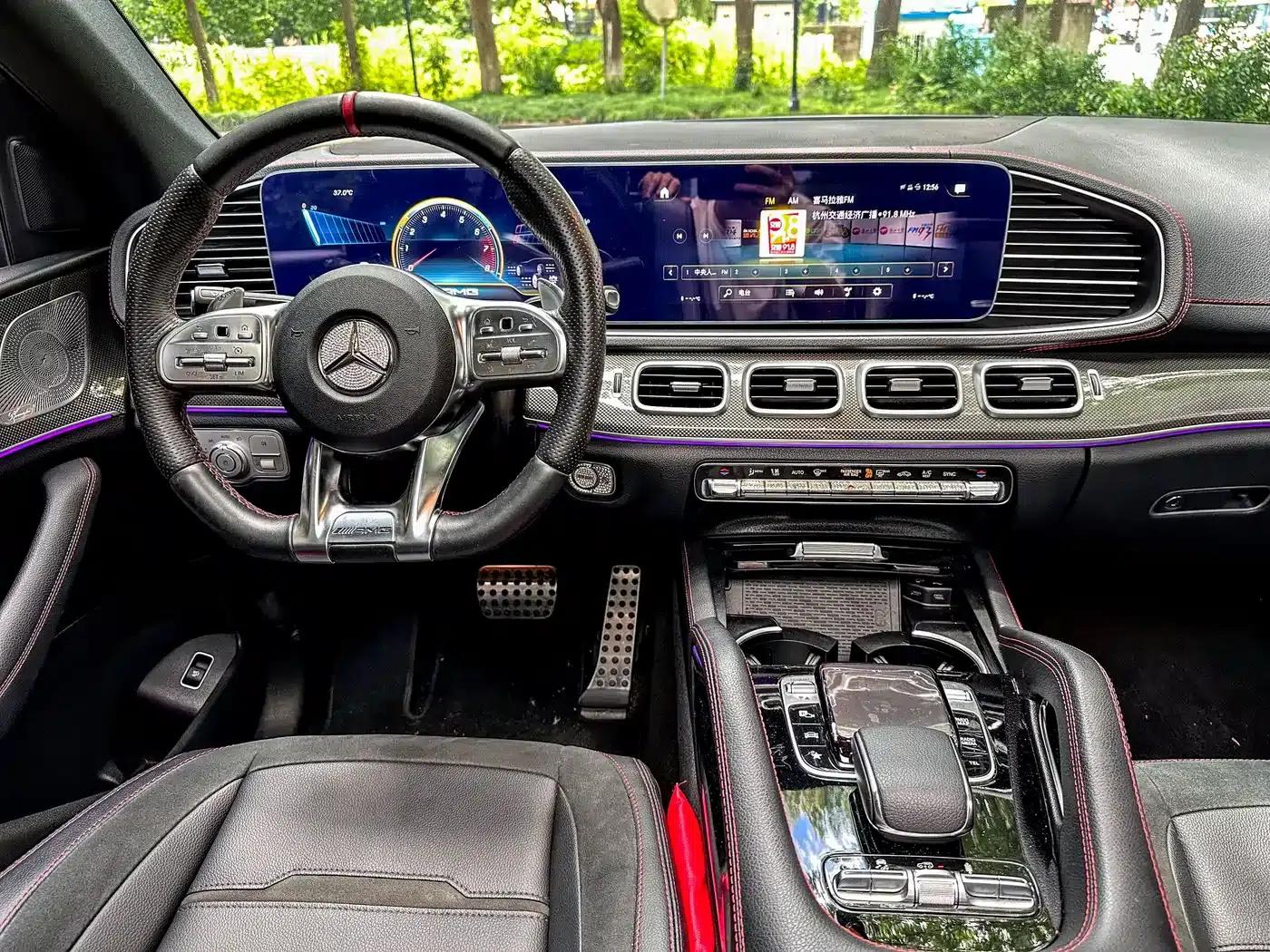 Mercedes-Benz GLE Coupe AMG 2020 Model AMG GLE 53 4MATIC+ Coupe SUV — миниатюра 10