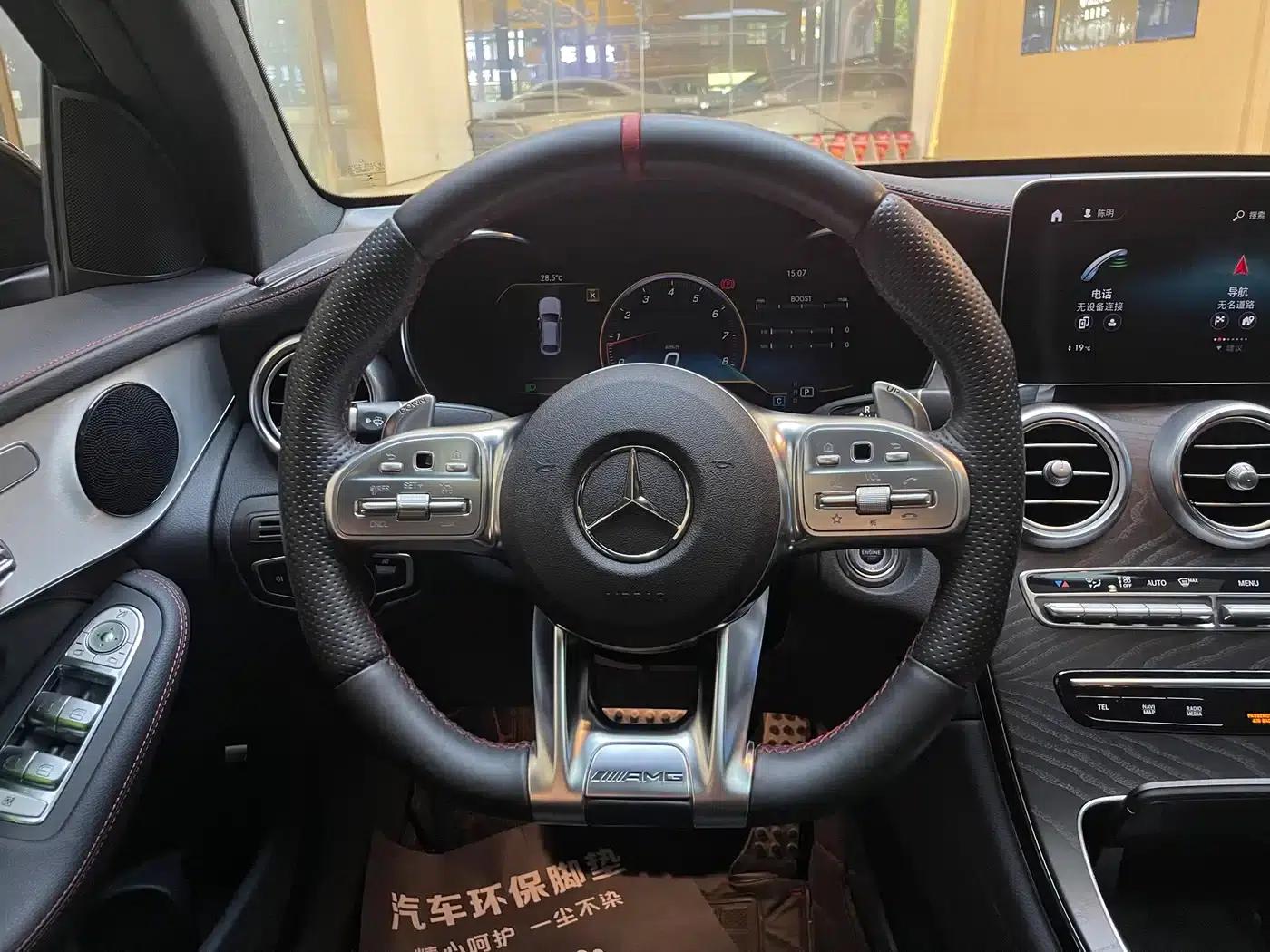 Mercedes-Benz GLC Coupe AMG 2022 AMG GLC 43 4MATIC Coupe SUV — миниатюра 7