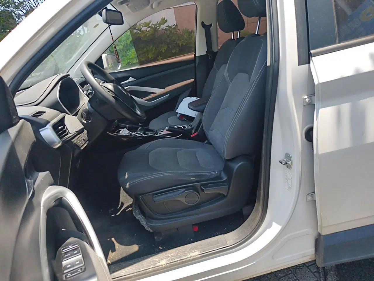 Baojun 530 2020 1.5T Manual Comfort Version 6 Seats — миниатюра 15