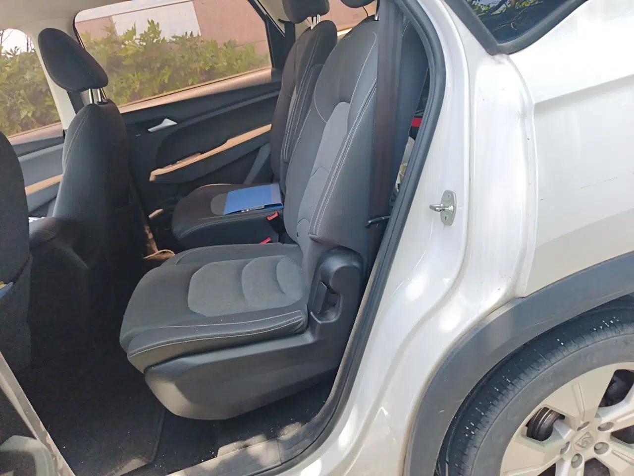 Baojun 530 2020 1.5T Manual Comfort Version 6 Seats — миниатюра 17