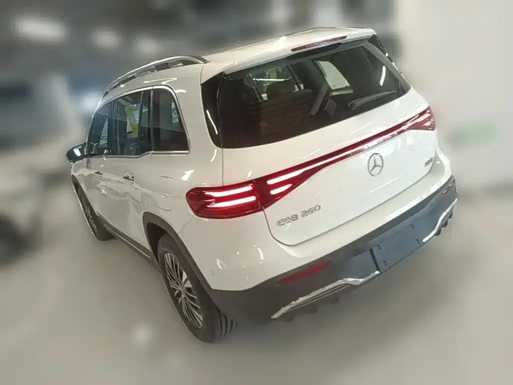 Mercedes-Benz EQB 2025 EQB 260 — миниатюра 9
