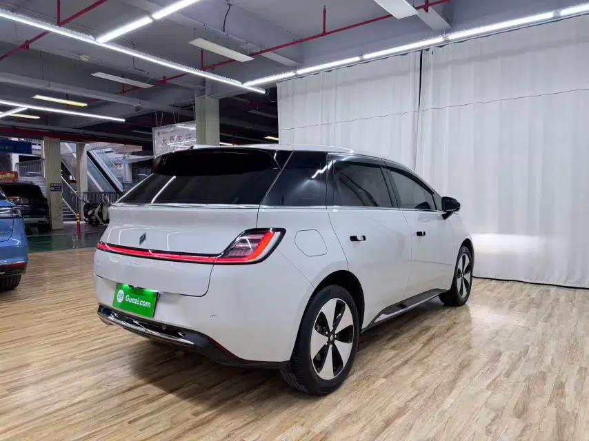Baojun Cloud 2023 460 Max — миниатюра 13