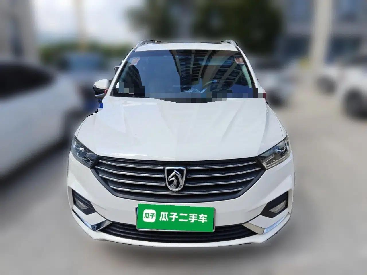 Baojun 360 2018 1.5L Manual Luxury Edition China V — миниатюра 2