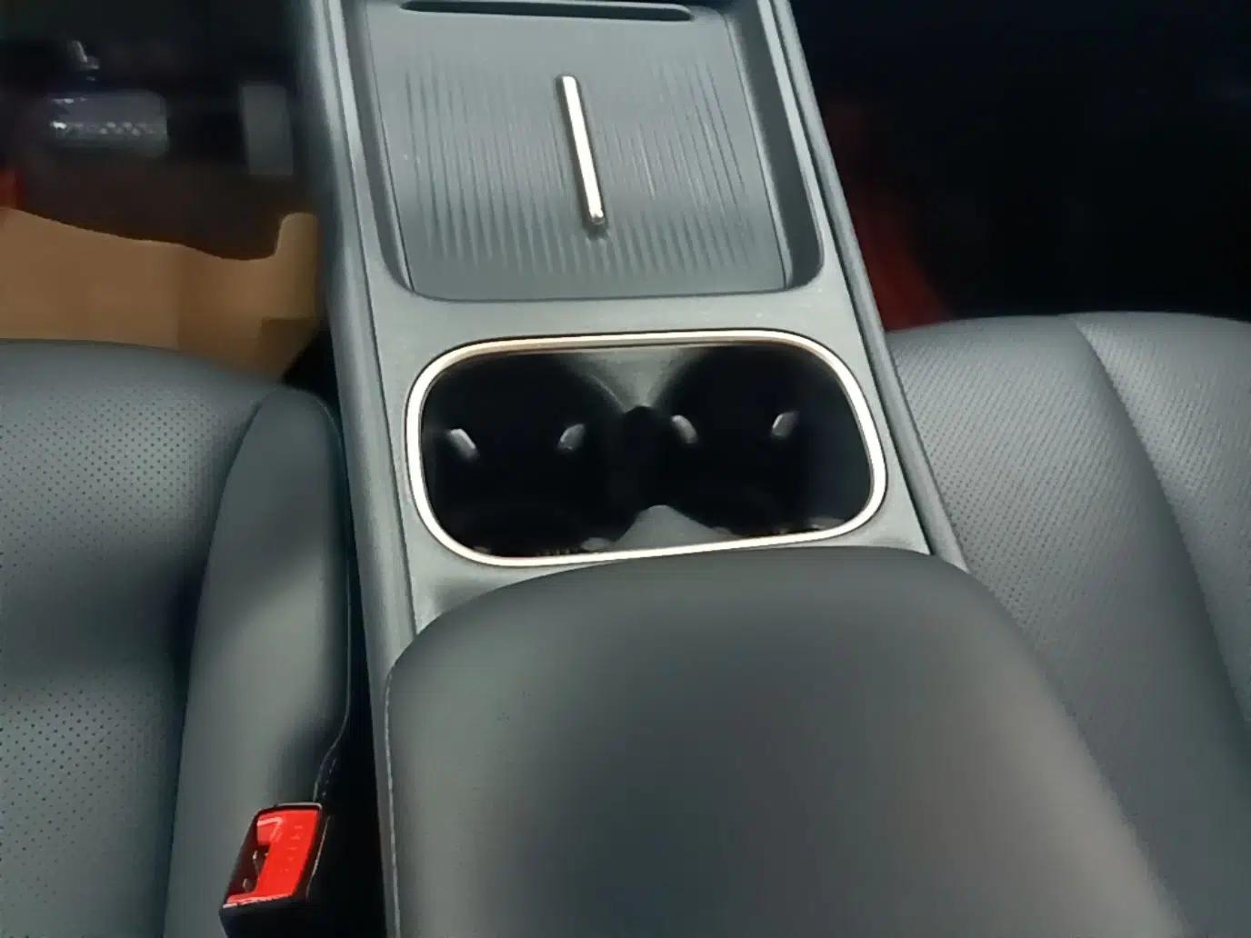 Baojun Yunhai 2024 600km Pure Electric Version — миниатюра 16