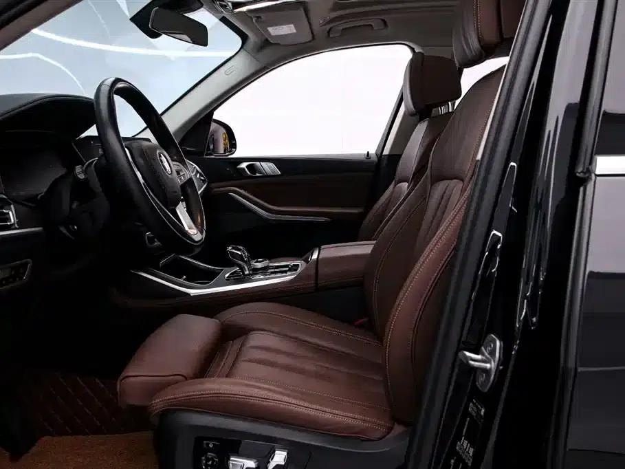 BMW X7 2020 xDrive40i Leading Luxury Package — миниатюра 12