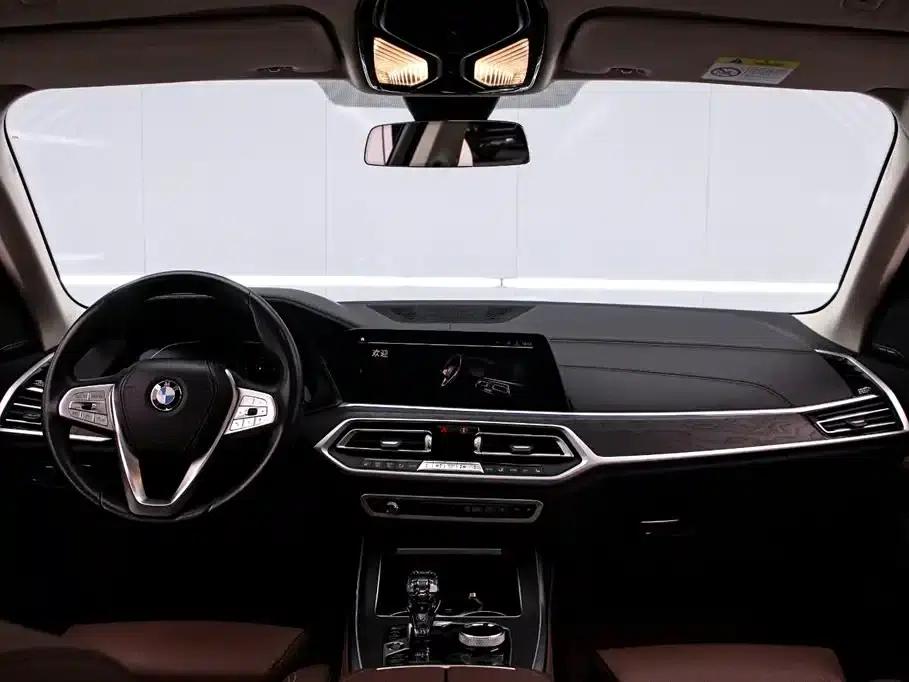 BMW X7 2020 xDrive40i Leading Luxury Package — миниатюра 5