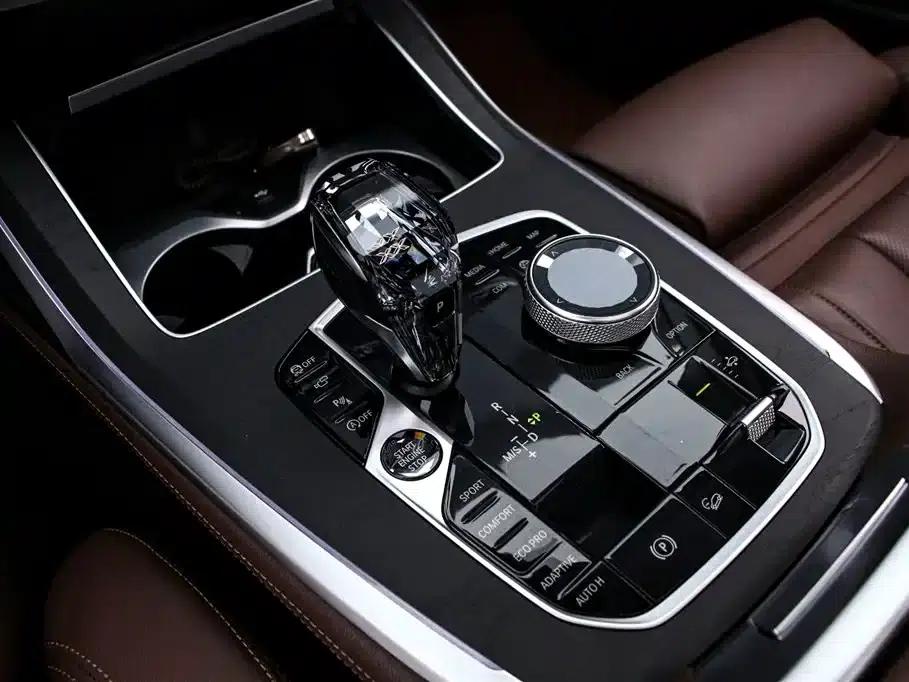 BMW X7 2020 xDrive40i Leading Luxury Package — миниатюра 9