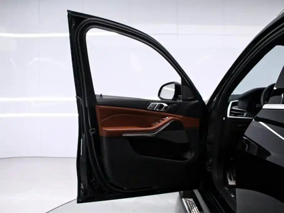 BMW X7 2021 xDrive40i M Sport Package — миниатюра 11