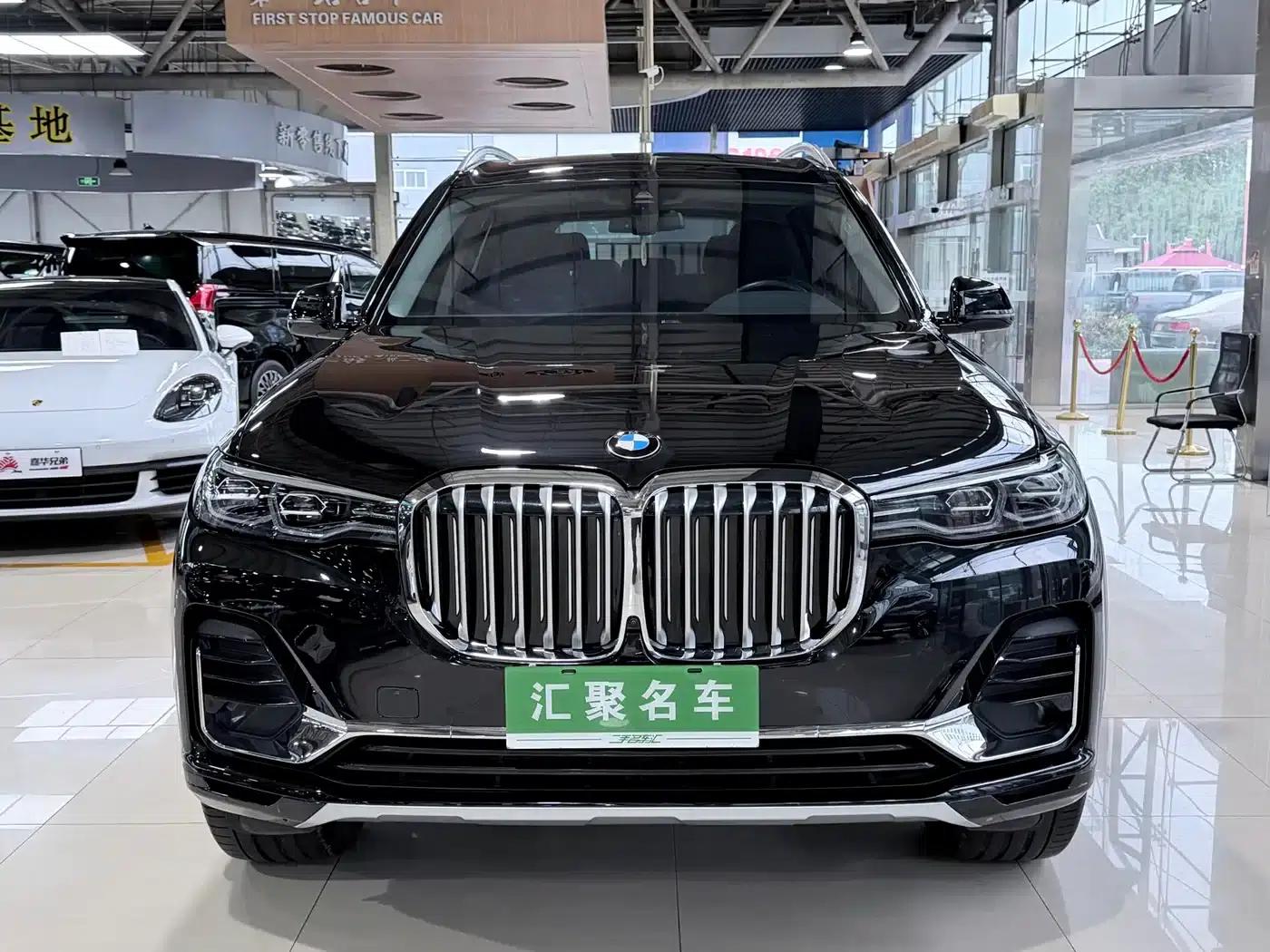 BMW X7 2020 xDrive40i Leading Luxury Package — миниатюра 2