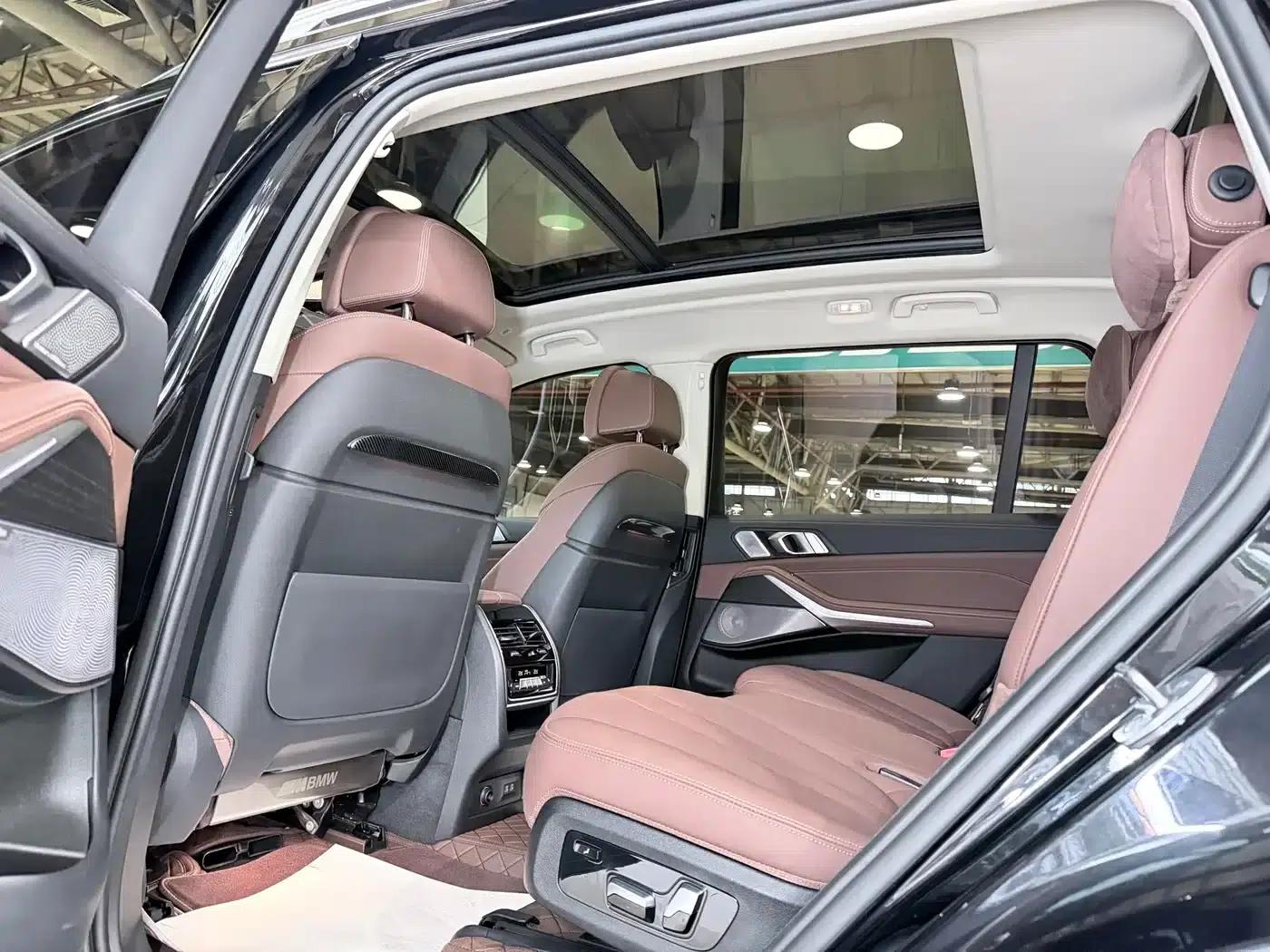 BMW X7 2020 xDrive40i Leading Luxury Package — миниатюра 13