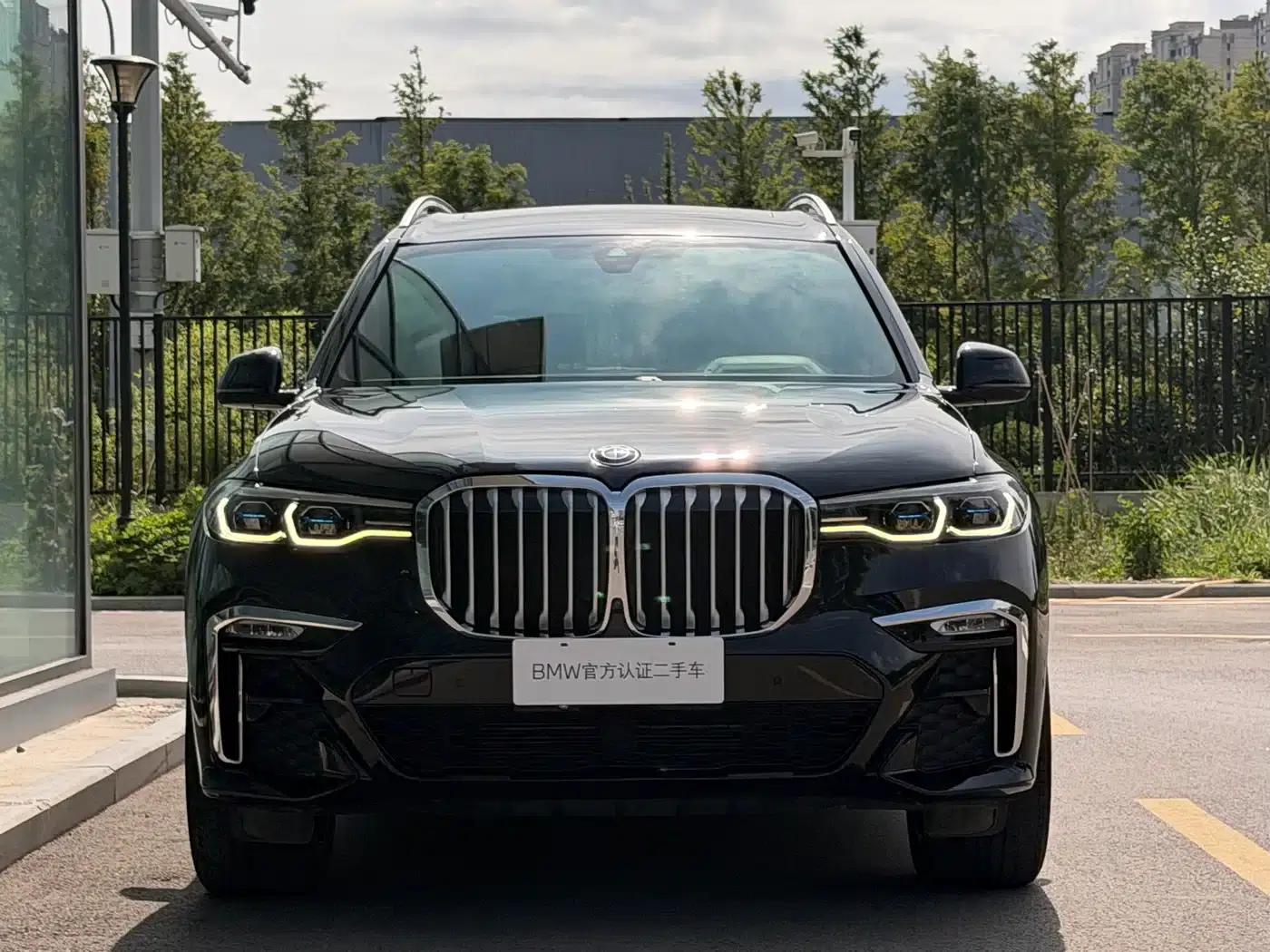 BMW X7 2021 xDrive40i M Sport Package — миниатюра 7
