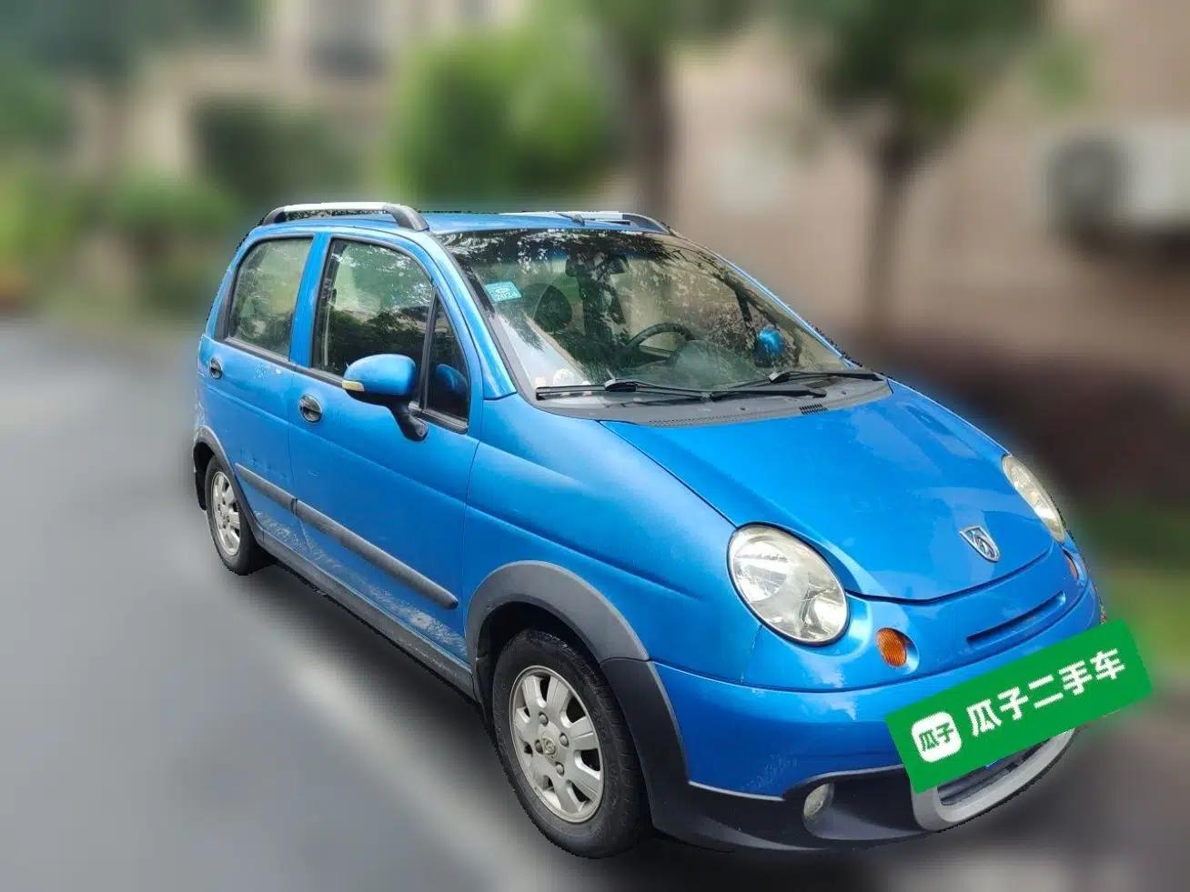 Baojun Lechi 2012 Revised Version 1.2L Manual Sports Edition Superior Type — миниатюра 3