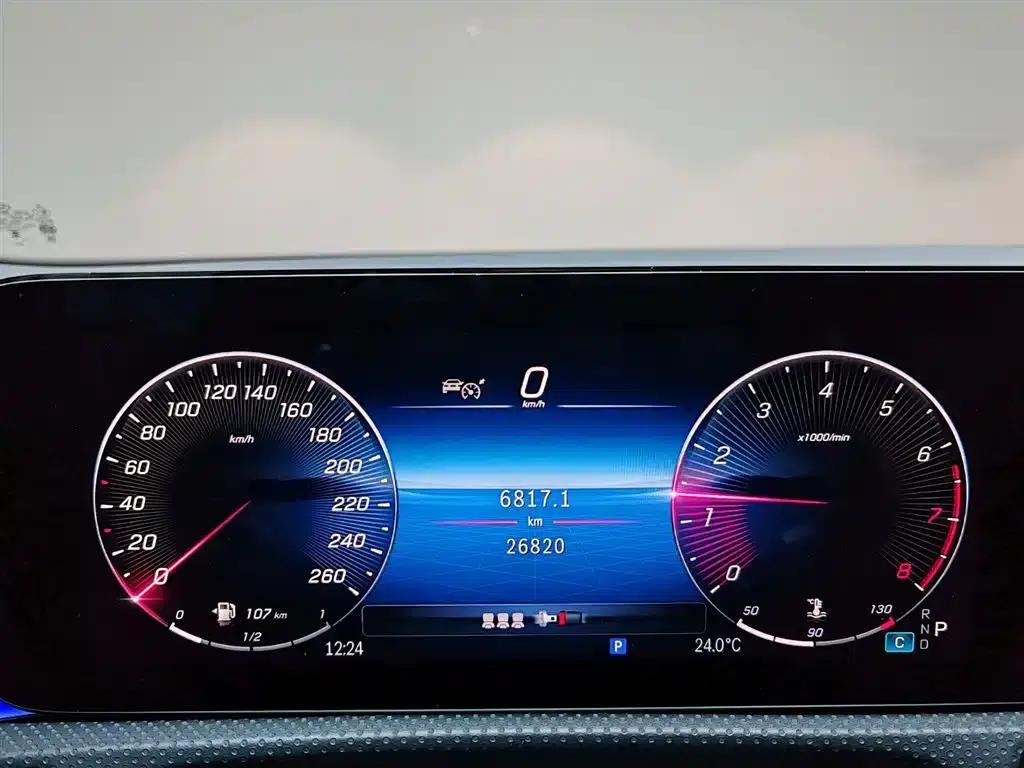 Mercedes-Benz CLA (Imported) 2024 CLA 200 — миниатюра 17