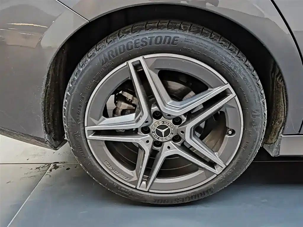 Imported Mercedes-Benz CLA 2025 CLA 200 Shooting Brake — миниатюра 11