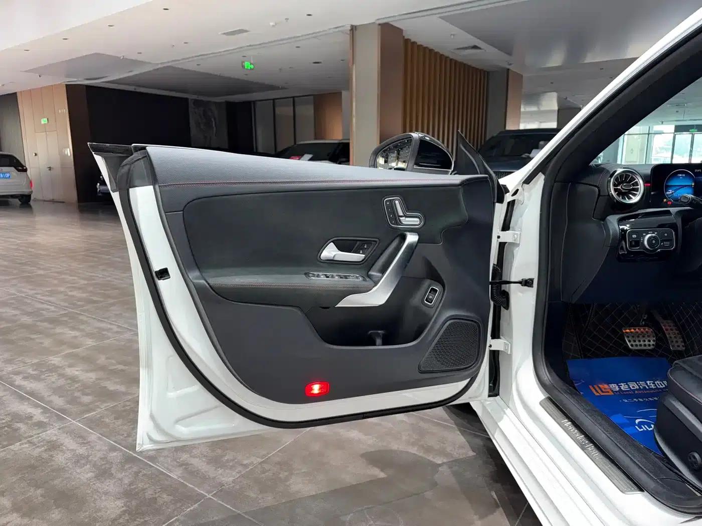 Imported Mercedes-Benz CLA 2021 Model — миниатюра 14