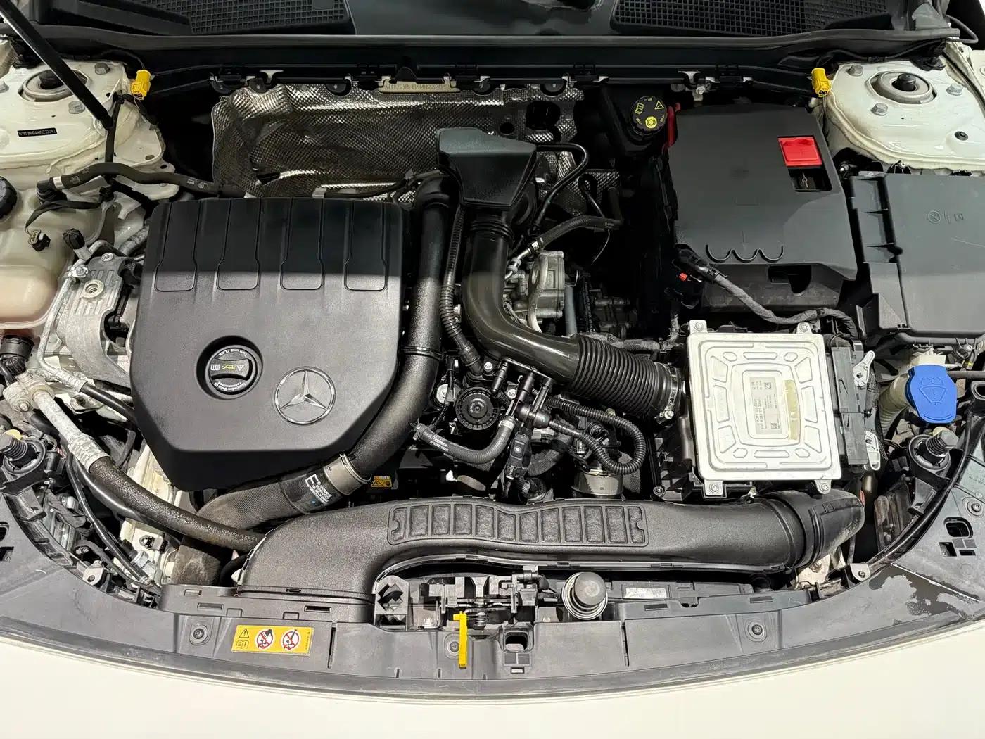 Imported Mercedes-Benz CLA 2021 Model — миниатюра 27