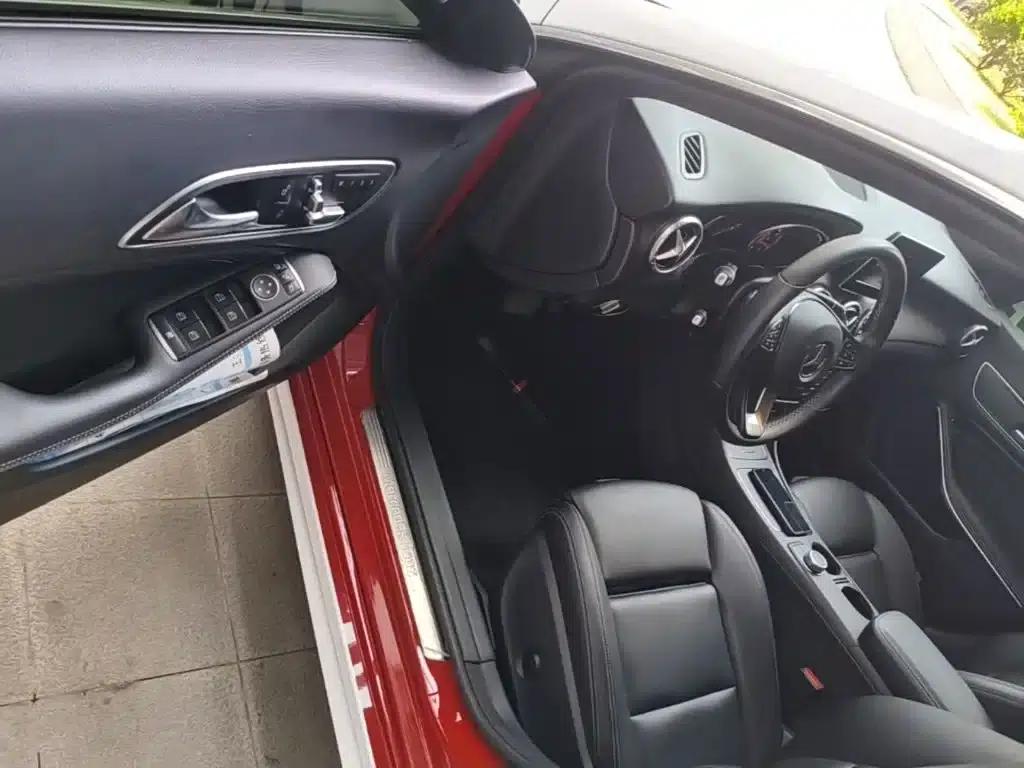 Imported Mercedes-Benz CLA 2016 Facelift CLA 200 Fashion Model — миниатюра 16