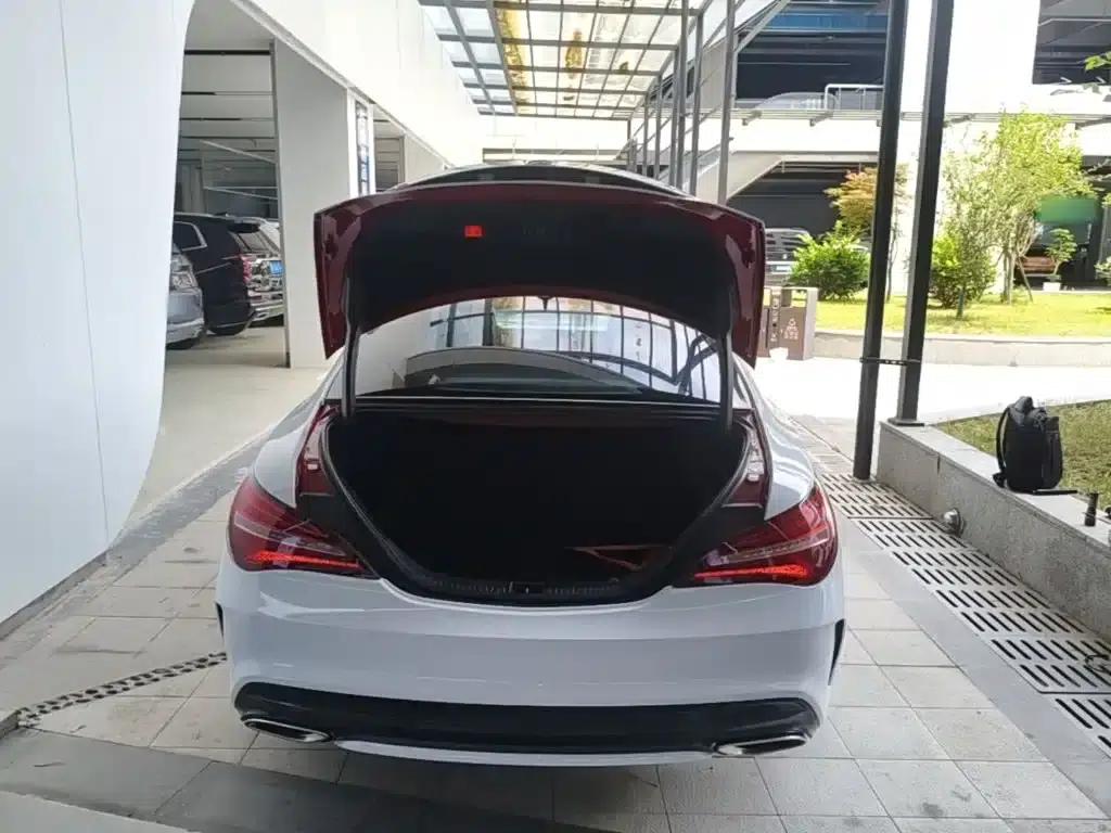 Imported Mercedes-Benz CLA 2016 Facelift CLA 200 Fashion Model — миниатюра 19