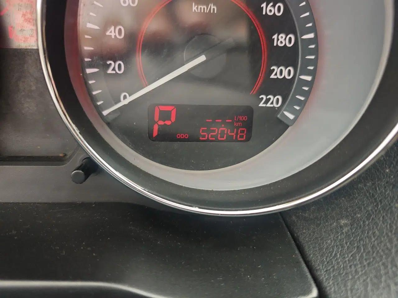 Bestune B50 2013 1.6L automatic luxury version — миниатюра 12