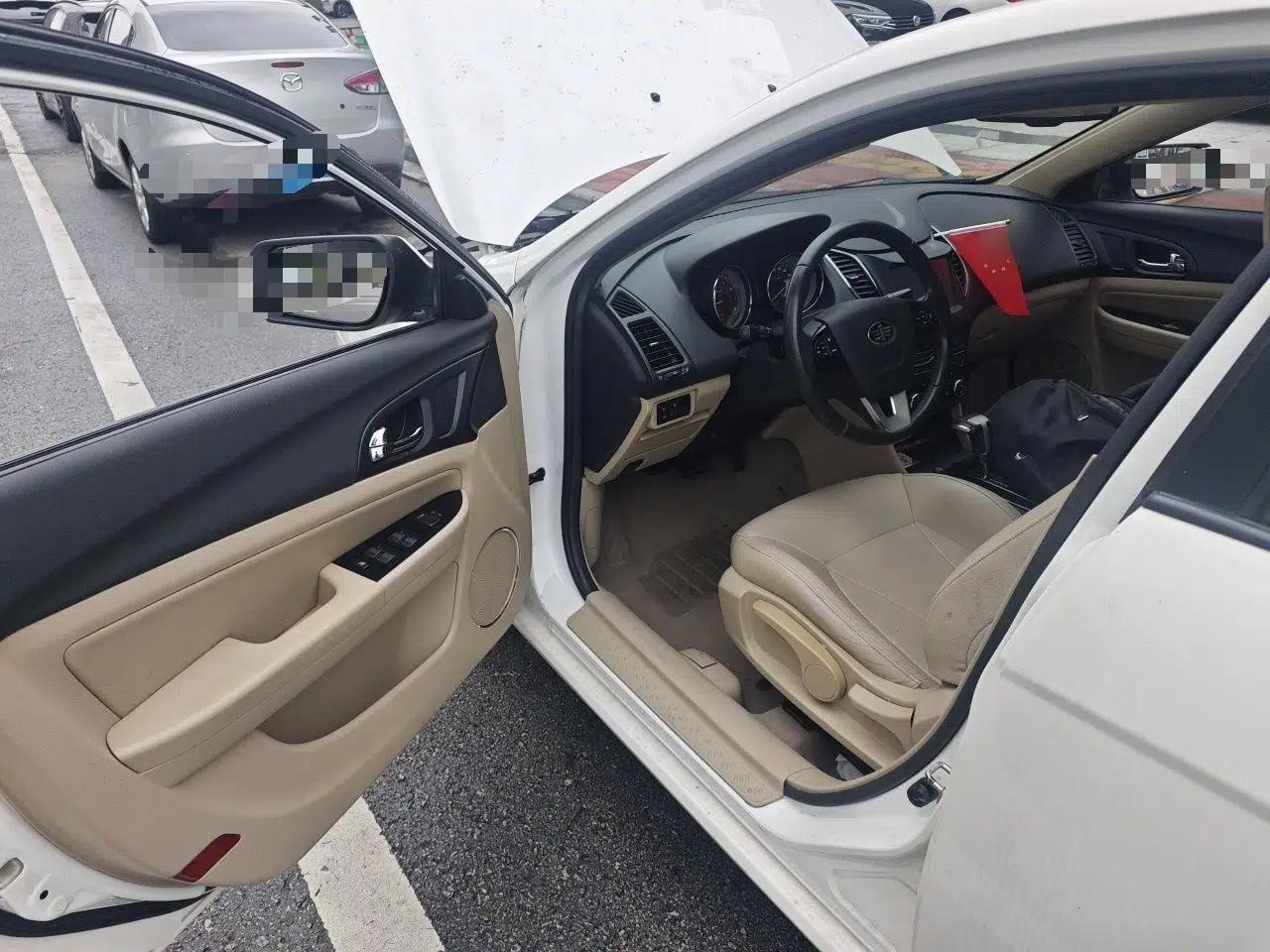 Bestune B50 2013 1.6L automatic luxury version — миниатюра 16