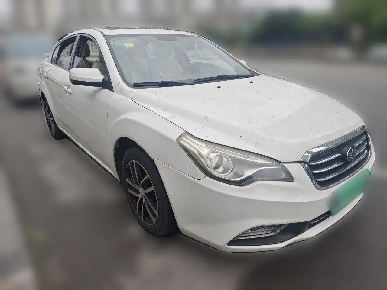 Bestune B50 2013 1.6L automatic luxury version — миниатюра 3
