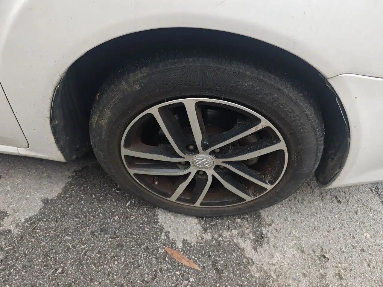 Bestune B50 2013 1.6L automatic luxury version — миниатюра 8
