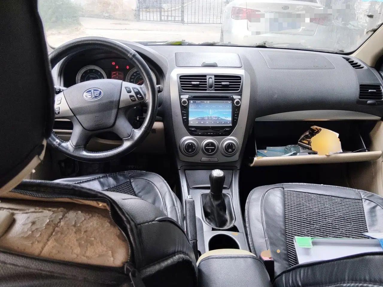 Bestune B50 2012 1.6L Manual Prestige Edition — миниатюра 9