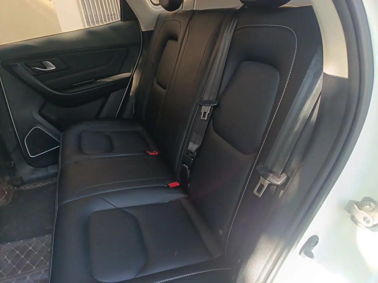 Bestune X40 2019 1.6L Manual Luxury Edition China VI — миниатюра 17