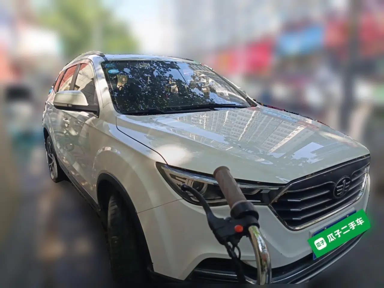 Bestune X40 2019 1.6L Manual Luxury Edition China VI — миниатюра 3