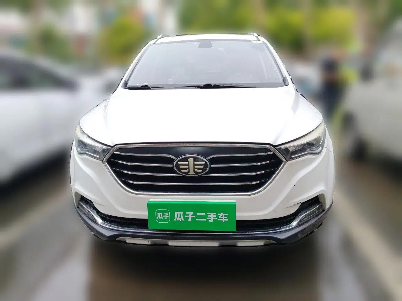 Bestune X40 2019 1.6L Automatic Luxury Version China V Emission Standard — миниатюра 2