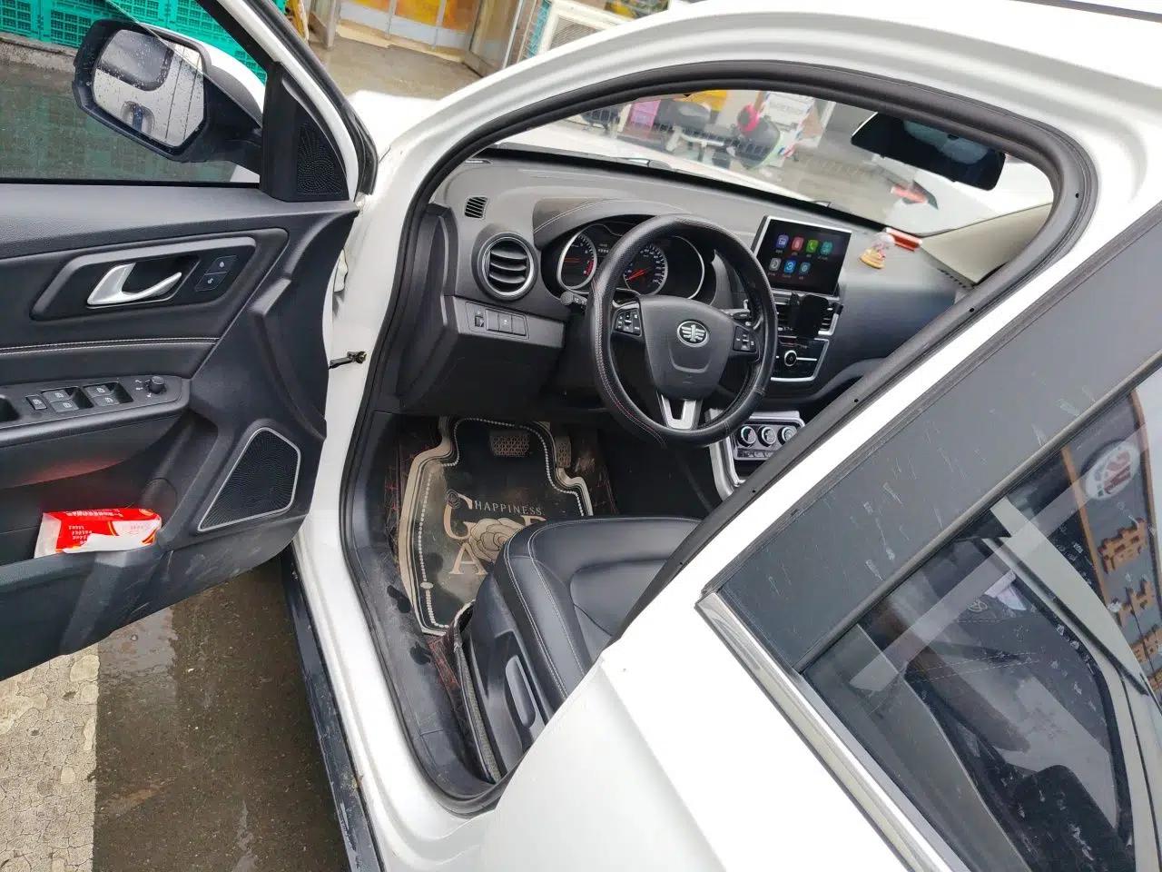 Bestune X40 2019 1.6L Automatic Luxury Version China V Emission Standard — миниатюра 16