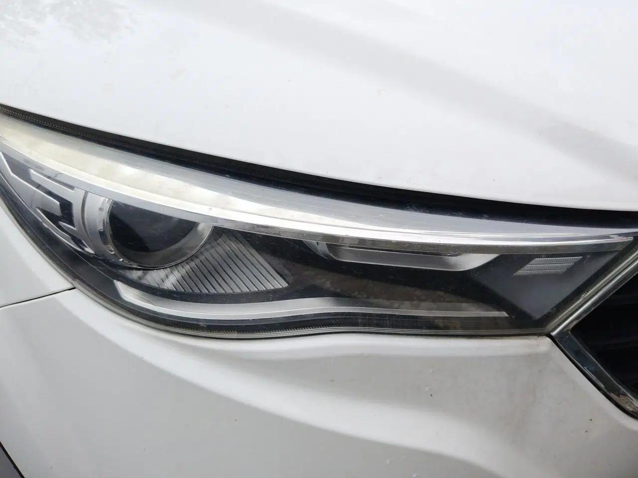Bestune X40 2019 1.6L Automatic Luxury Version China V Emission Standard — миниатюра 7
