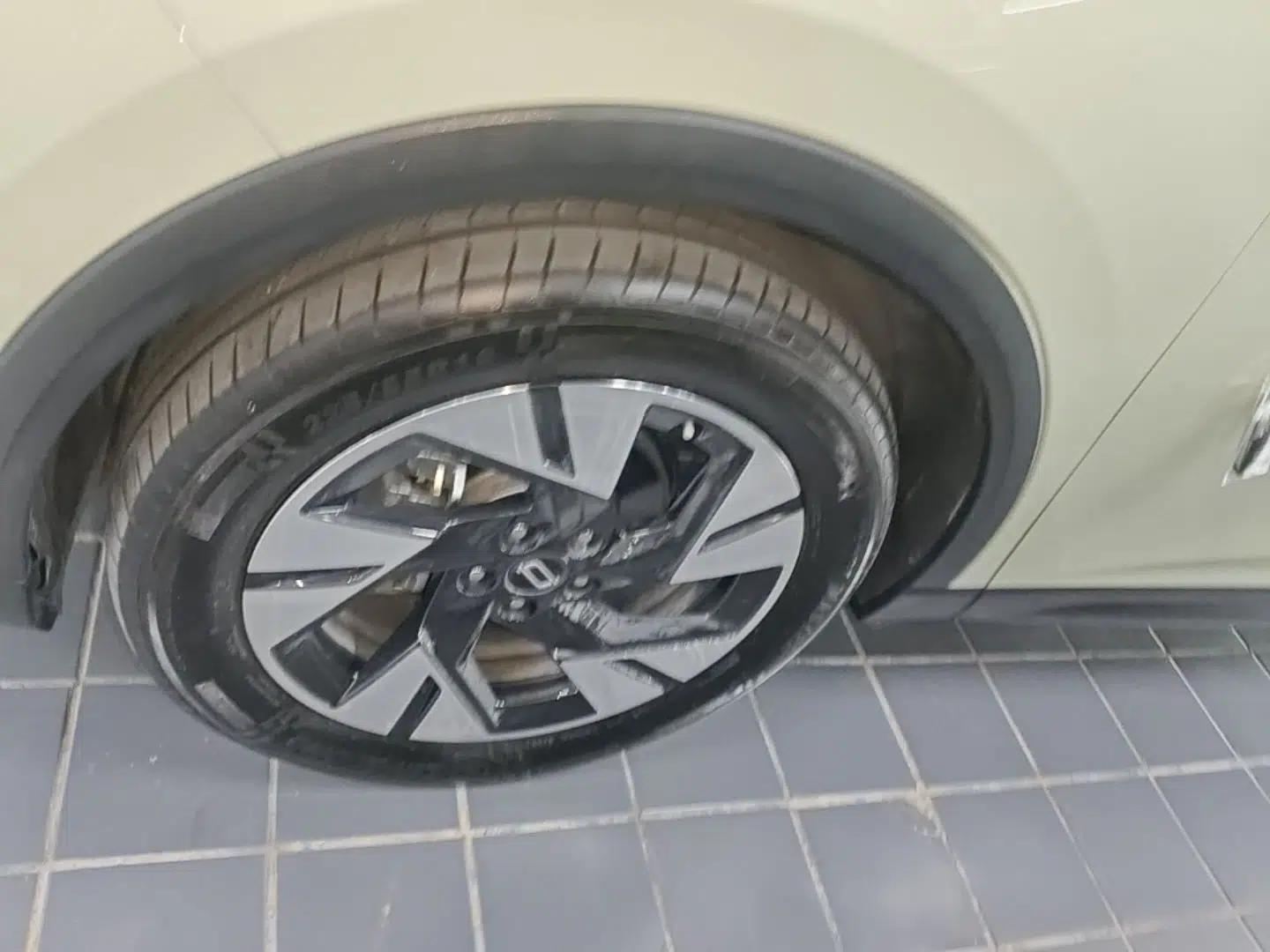 Bestune Yueyi 07 2025 210km Leisure Edition — миниатюра 10